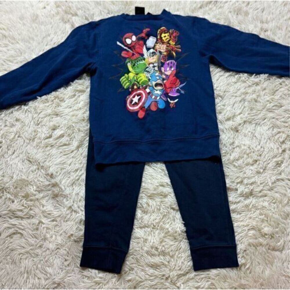 2 piece Boys Blue Sweatshirt outfit by Marvel & 365 Kids Size Medium and 8